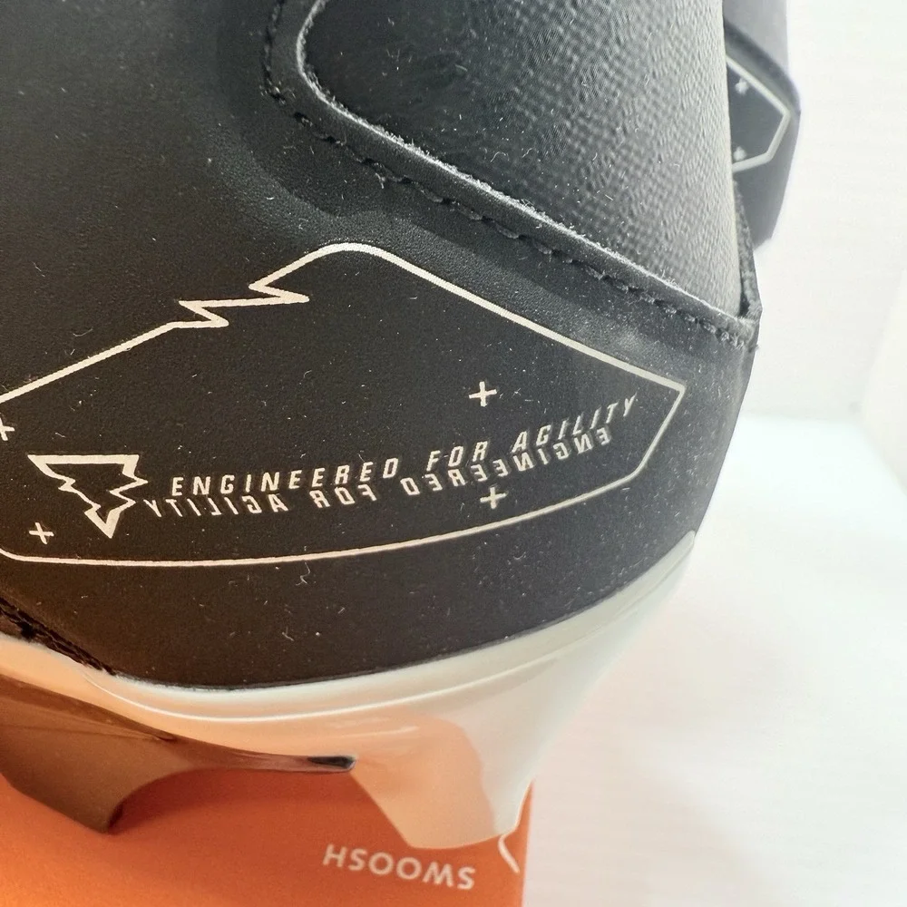 Nike Alpha Menace Pro 3 Black / White Mid Football Cleats‎ Size 10.5 CT6649-001